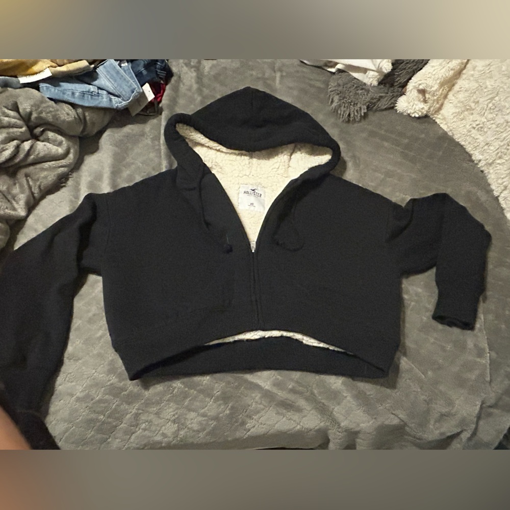 Hollister Black Hoodie with Cream Sherpa Lining